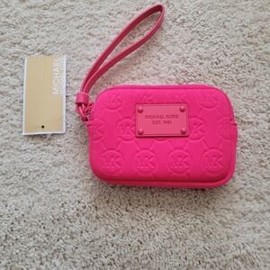 NWT!! Michael Kors Pink Wristlet